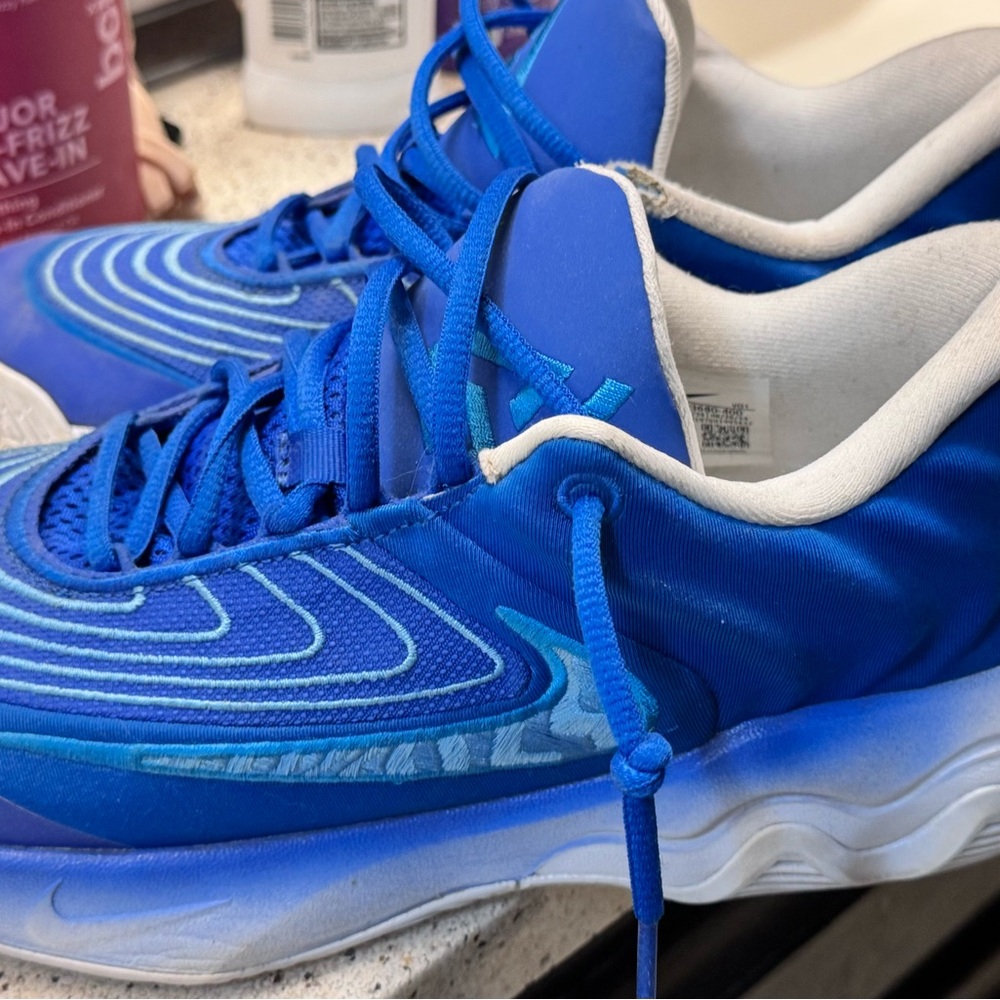 Men's Blue Athletic Shoes